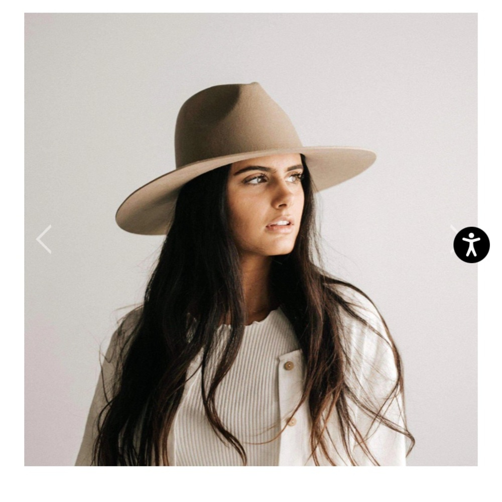 Authentic Gigi Pip Emma hat